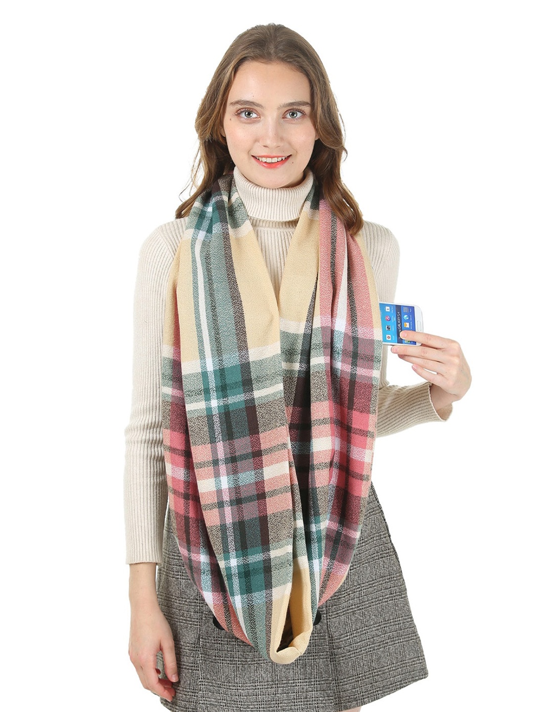 

JC Collection Women Green & White Checked Scarf