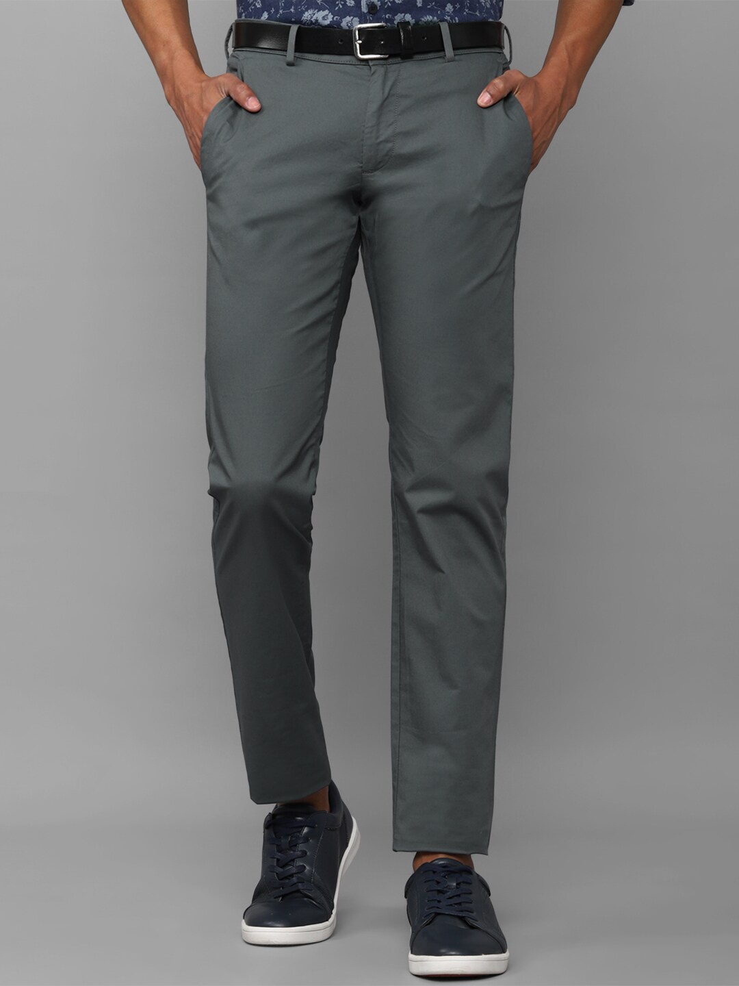 

Allen Solly Men Slim Fit Trousers, Grey