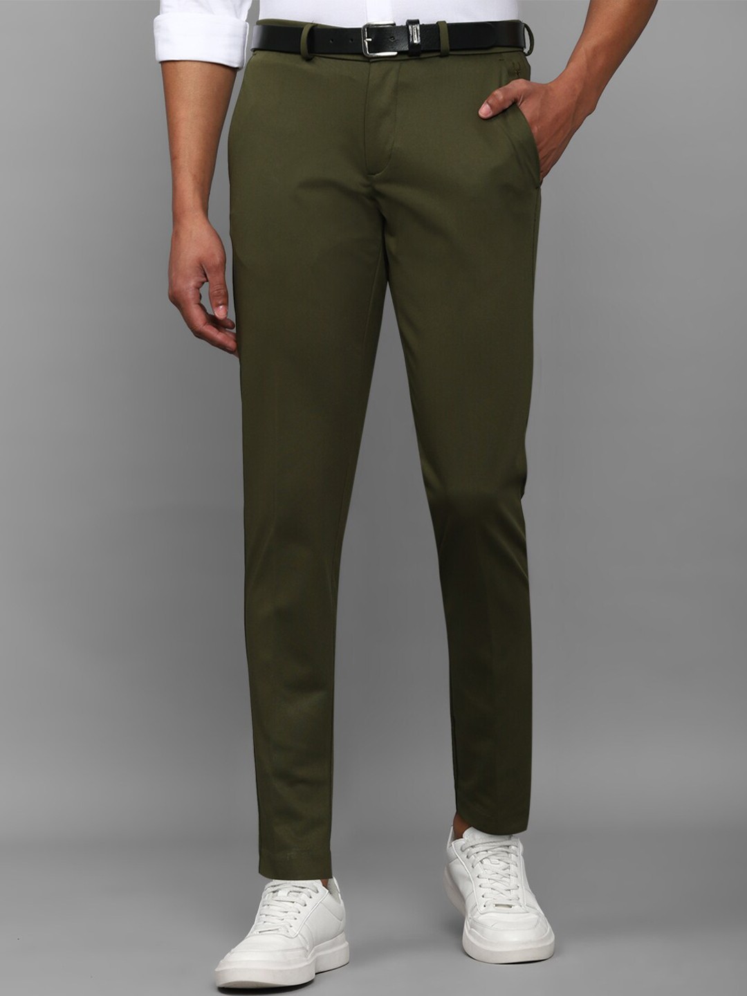 

Allen Solly Men Olive Green Slim Fit Trousers