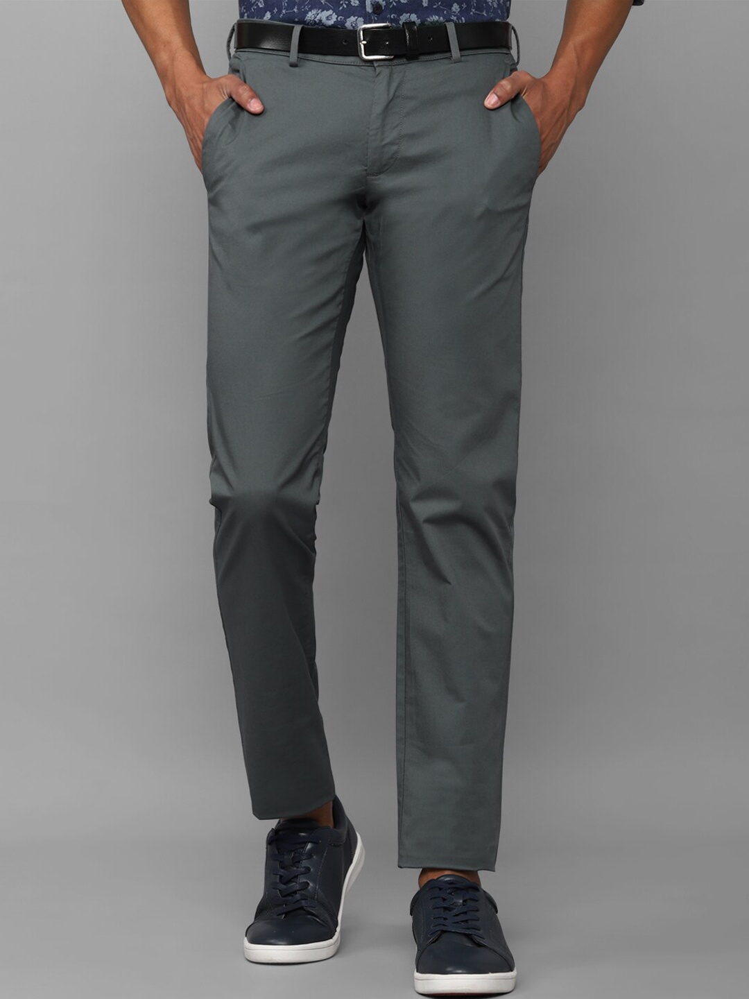 

Allen Solly Men Slim Fit Trousers, Grey
