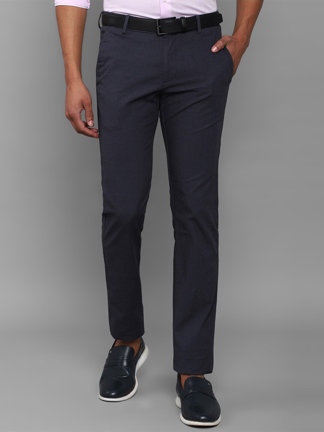 

Allen Solly Men Textured Slim Fit Trousers, Charcoal