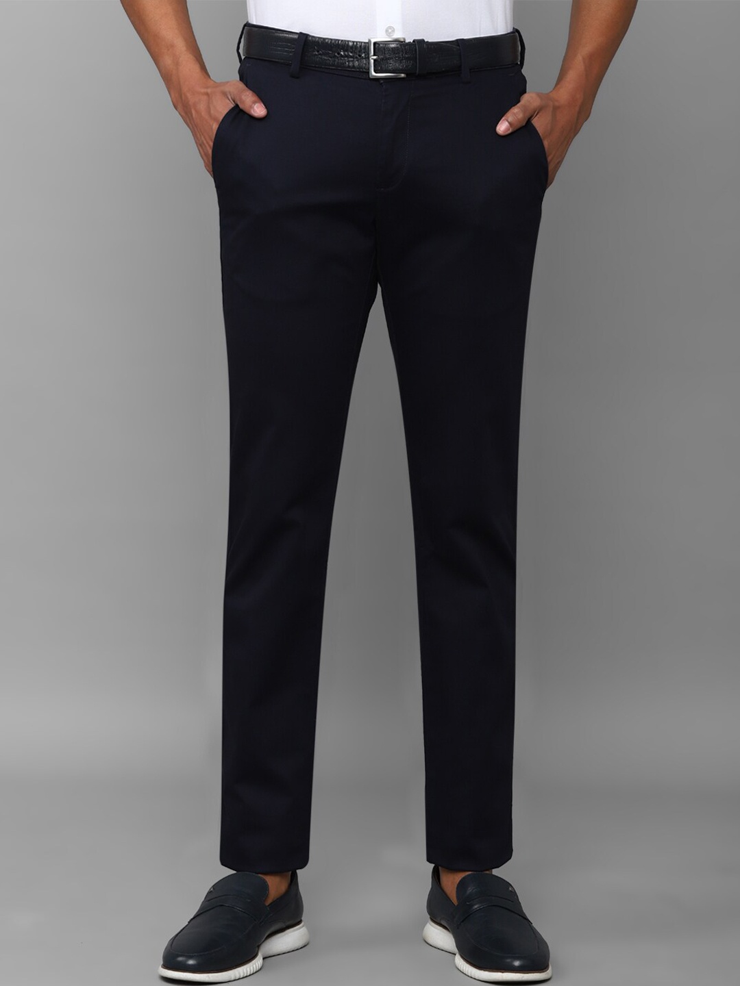 

Allen Solly Sport Men Navy Blue Slim Fit Trouser