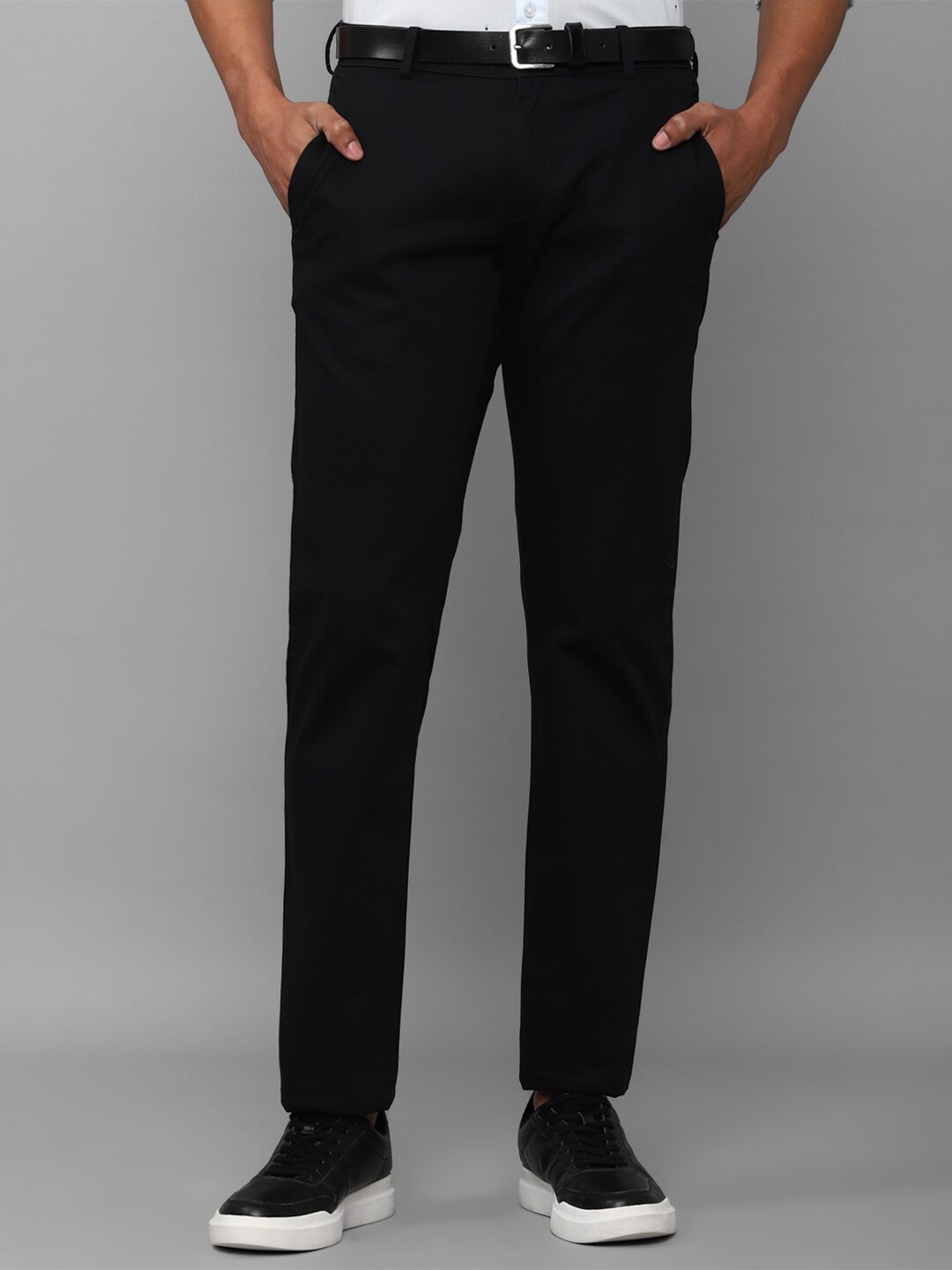

Allen Solly Sport Men Black Slim Fit Trouser