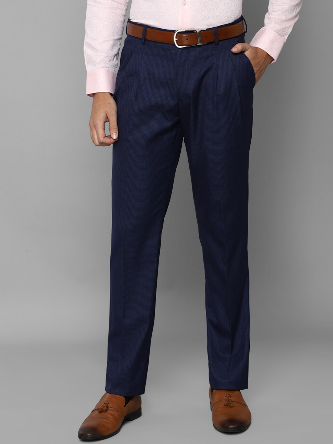 

Louis Philippe Men Regular Fit Trousers, Navy blue
