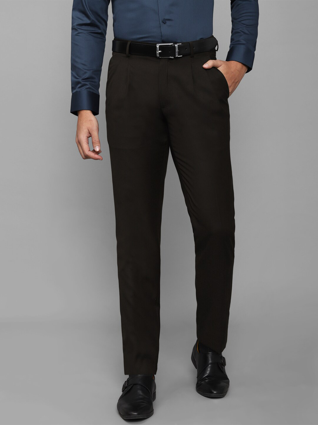 

Louis Philippe Men Black Pleated Trousers