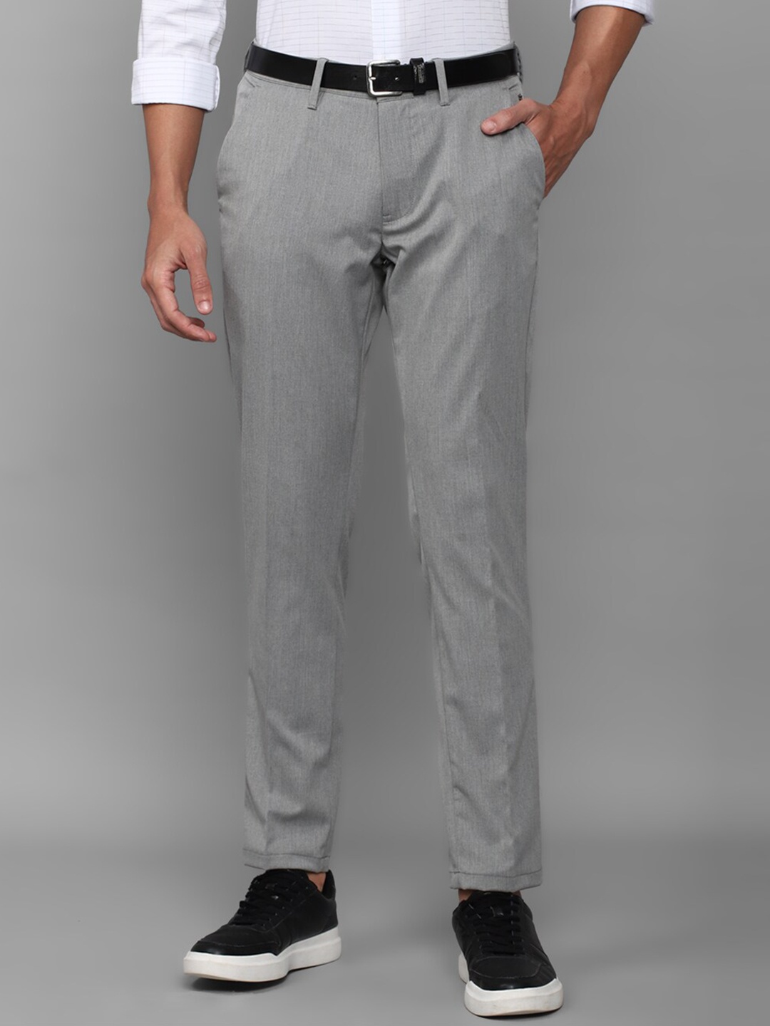 

Louis Philippe Sport Men Grey Slim Fit Trousers