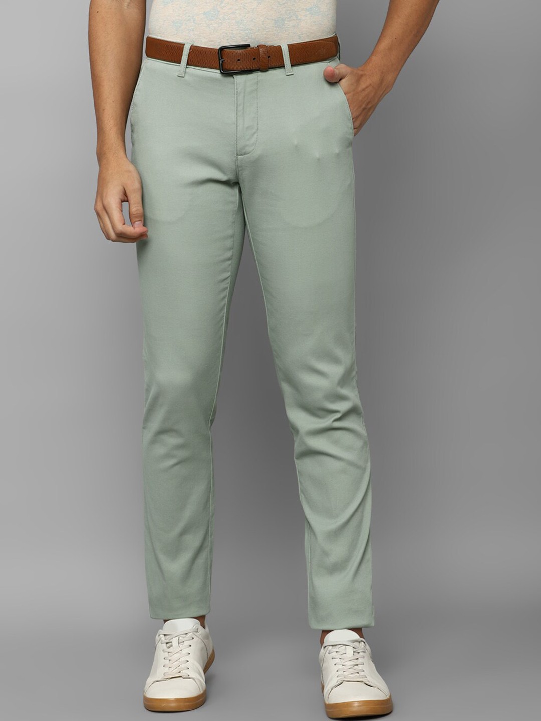 

Louis Philippe Sport Men Green Slim Fit Chinos Trousers