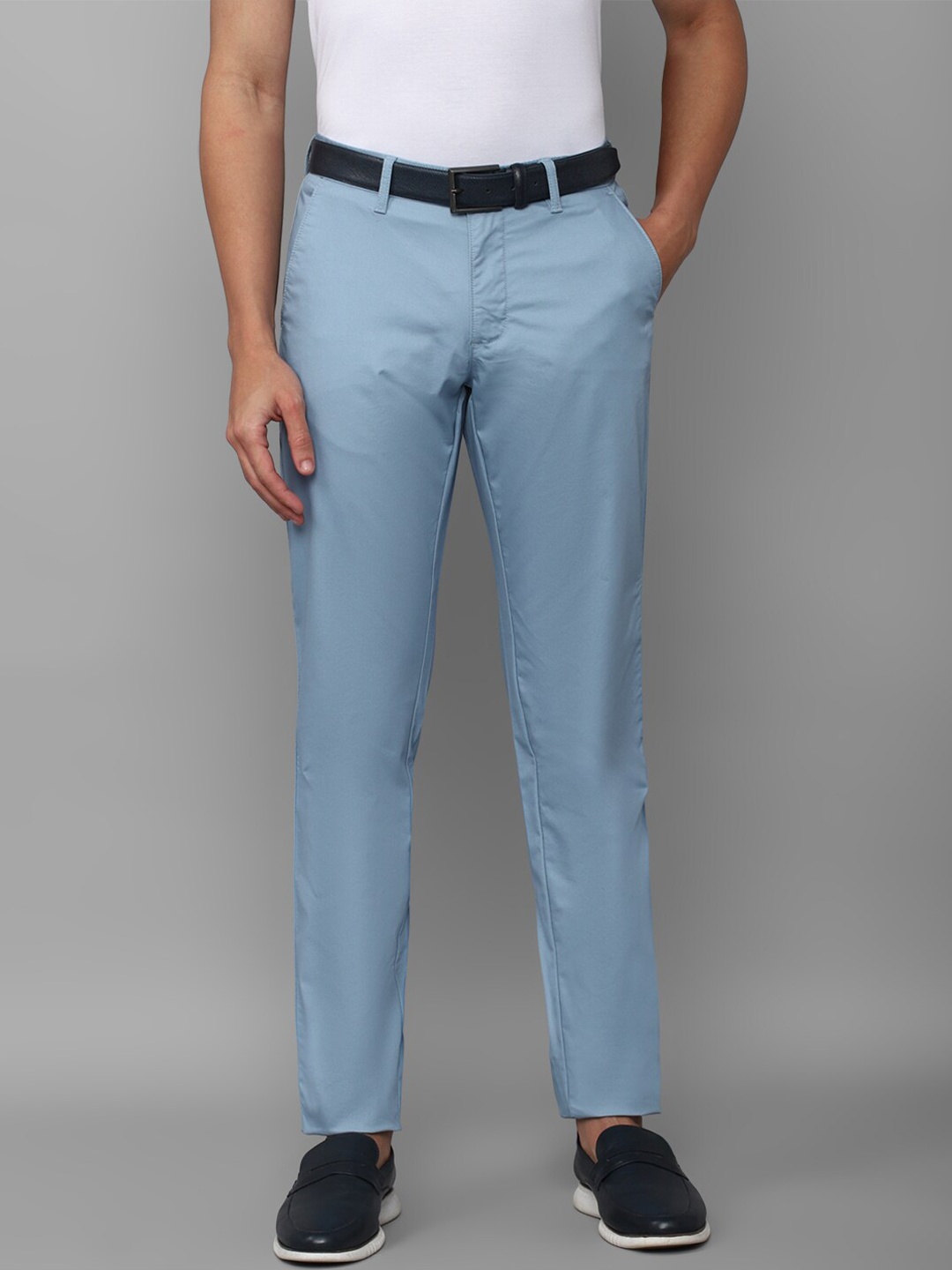 

Louis Philippe Sport Men Blue Slim Fit Chinos Trousers
