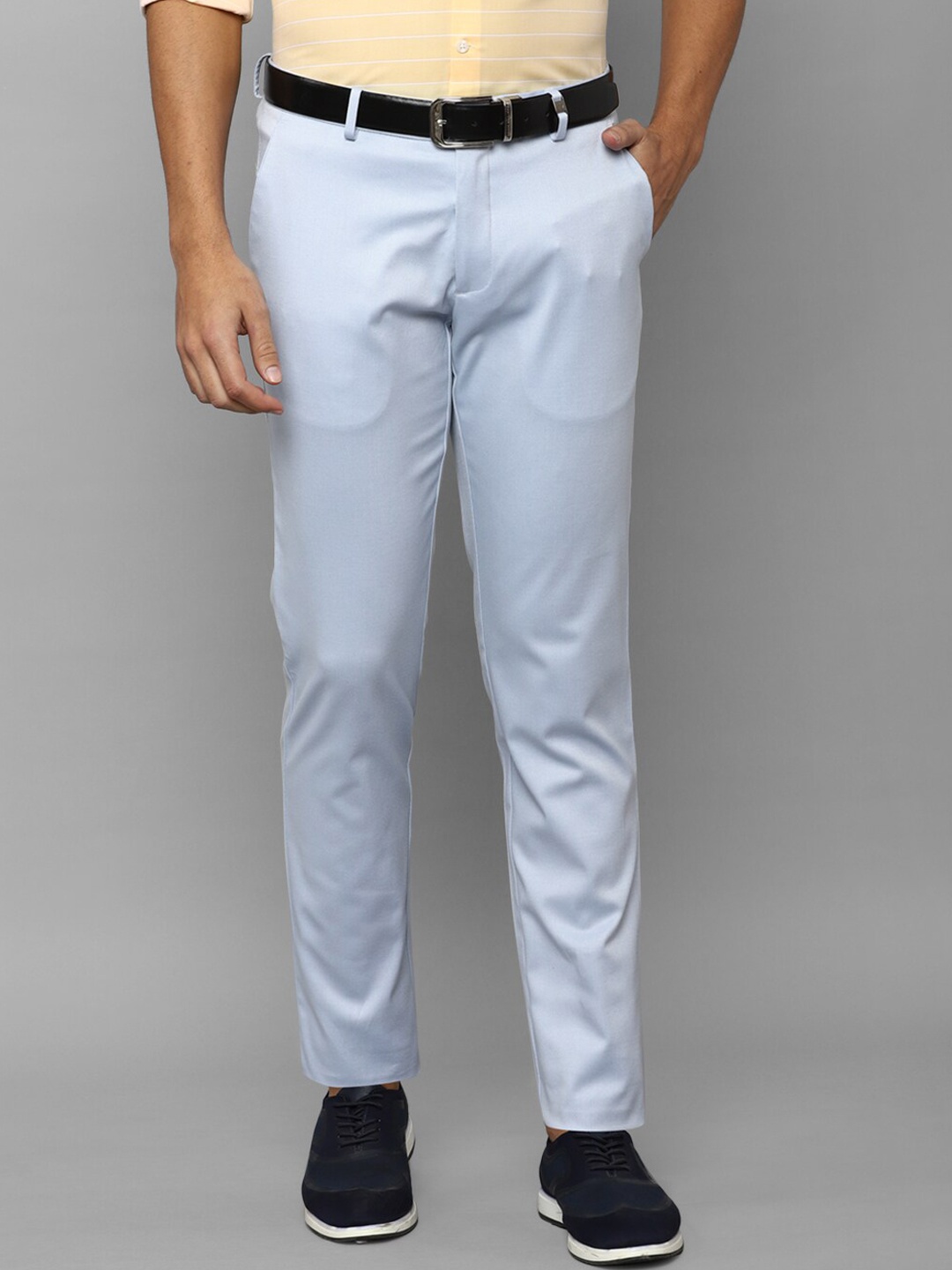 

Louis Philippe Sport Men Slim Fit Trousers, Blue