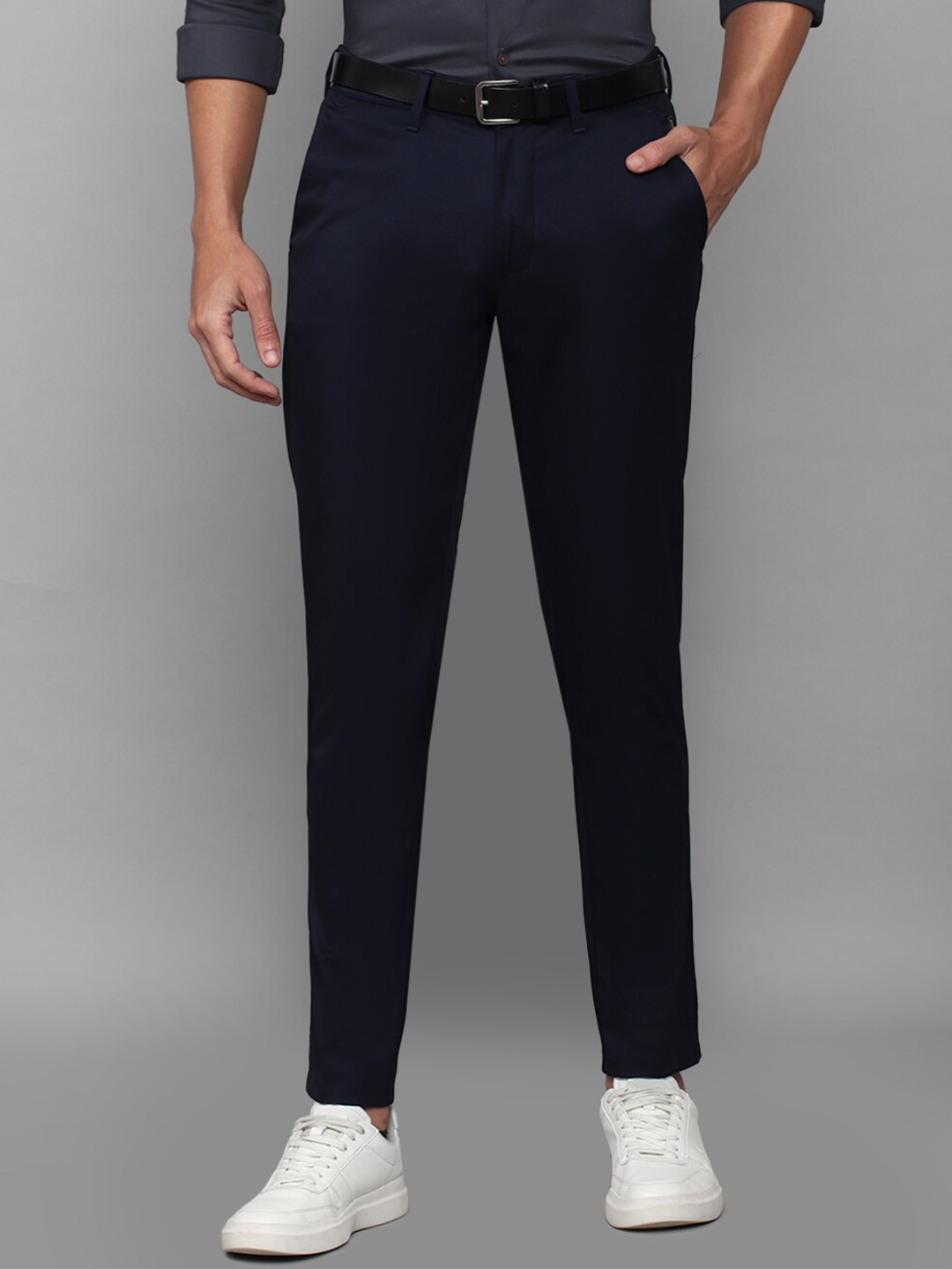 

Louis Philippe Sport Men Navy Blue Slim Fit Trousers