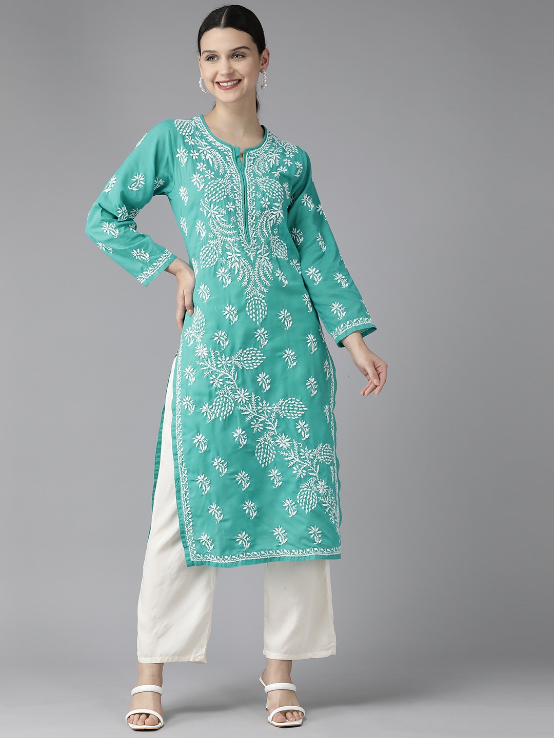 

ADA Women Green & White Ethnic Motifs Embroidered Chikankari Kurta