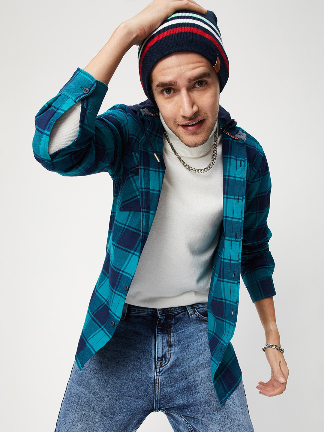 

max Men Green Checked Cotton Casual Shirt