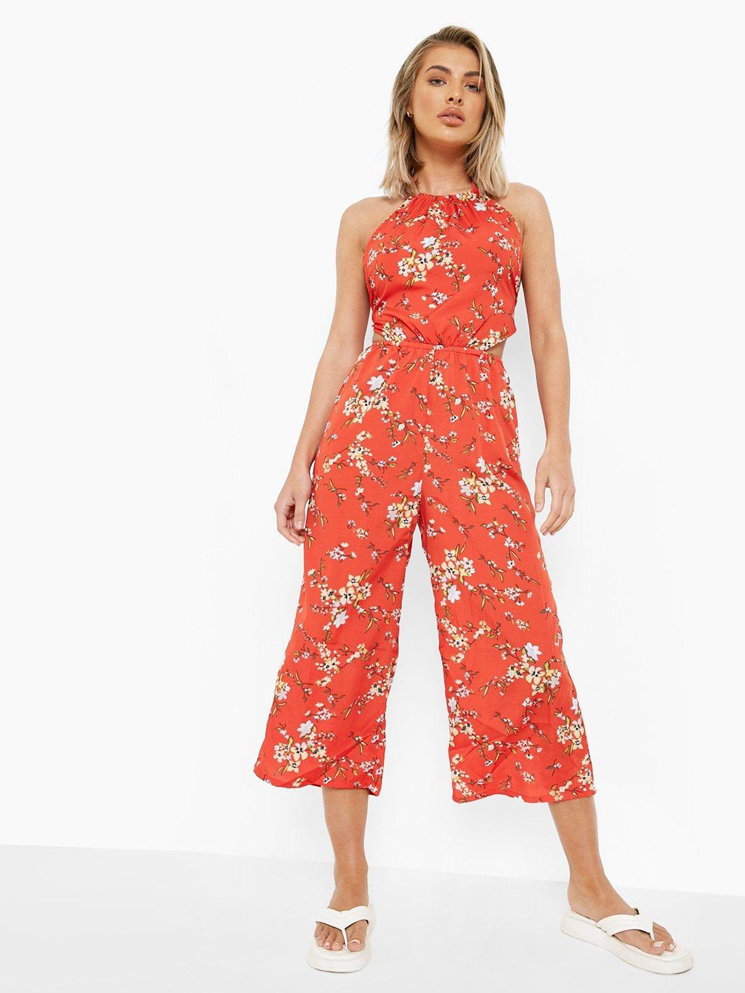 

Boohoo Red & White Halter Neck Printed Basic Jumpsuit