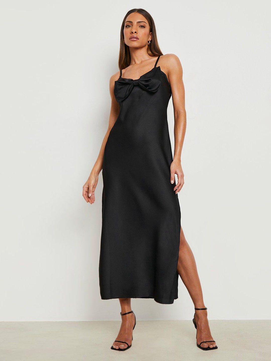 

Boohoo Black Satin Finish Maxi Dress