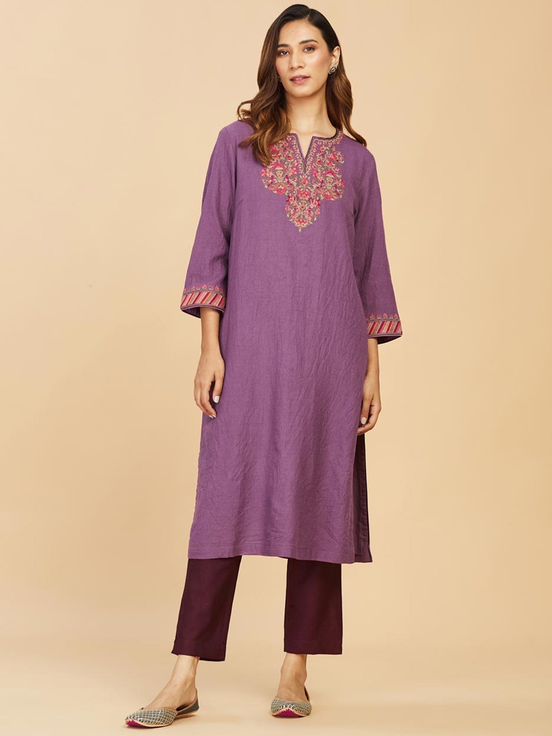 

Fabindia Women Violet Floral Embroidered Keyhole Neck Cotton Kurta