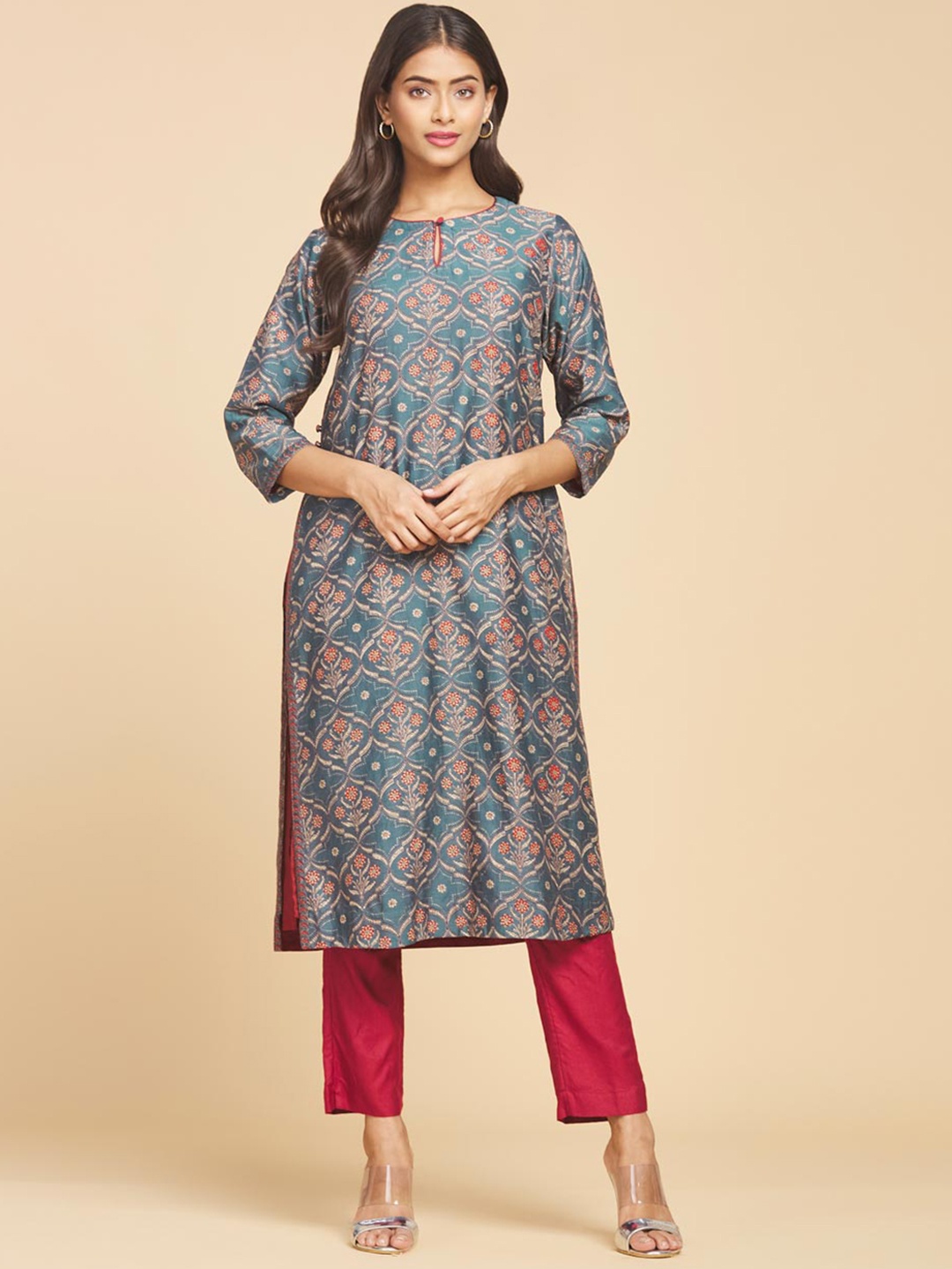 

Fabindia Boat Neck Floral Printed Cotton Kurta, Blue