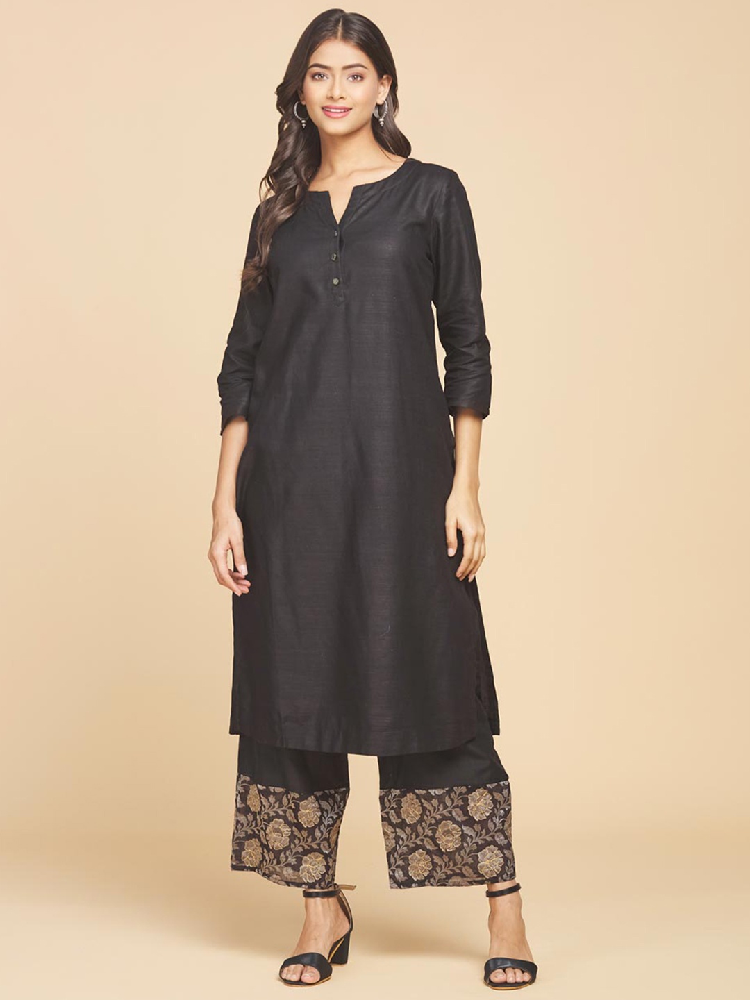 

Fabindia Boat Neck Cotton Kurta, Black