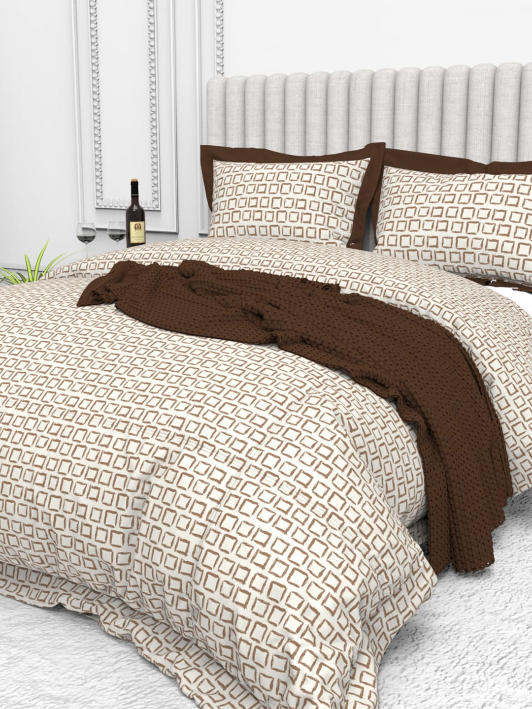 

THE WHITE MOSS Brown & Beige Geometric Cotton 250 TC King Bedsheet with 2 Pillow Covers