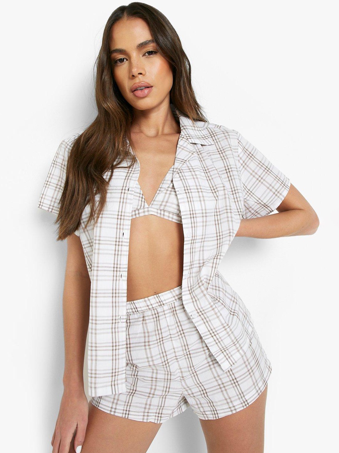 

Boohoo Women White & Brown Cotton Checked Night suit