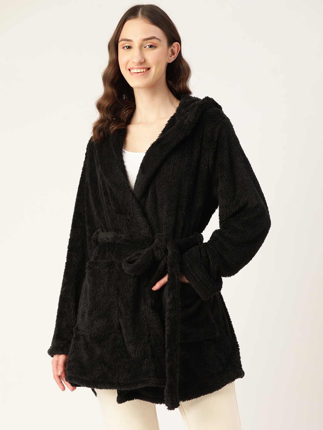 

Boohoo Dreamy Embroidered Fleece Robe, Black