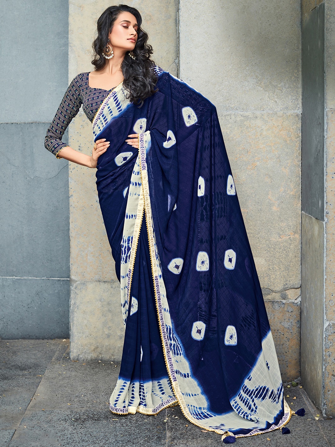 

Mitera Navy Blue & White Bandhani Pure Georgette Bandhani Saree