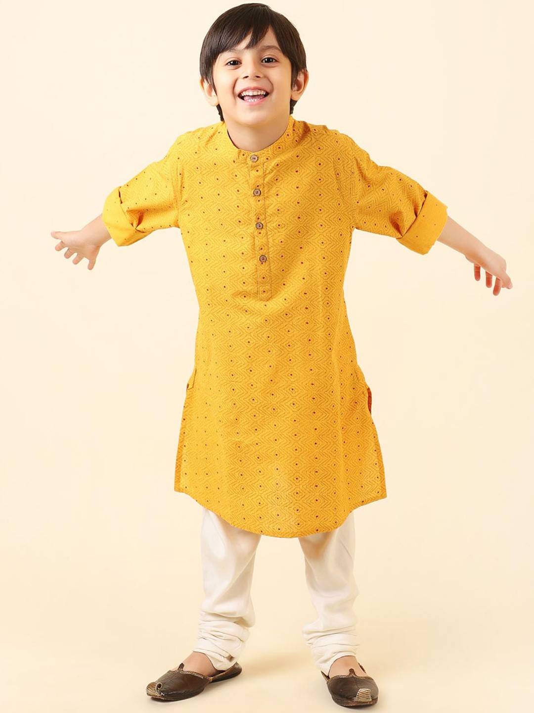 

Fabindia Boys Yellow Geometric Cotton Printed Kurta