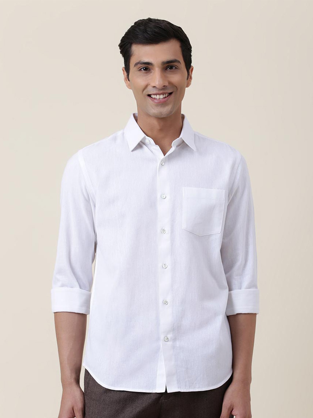 

Fabindia Men White Slim Fit Cotton Casual Shirt