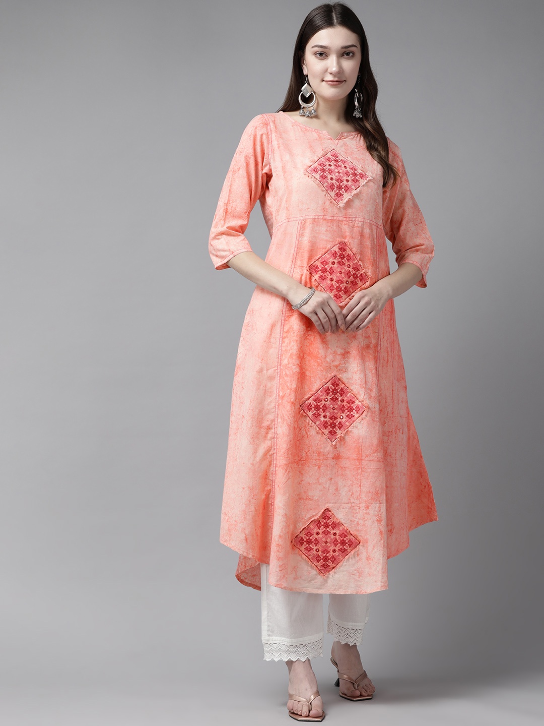 

Prakrti Women Floral Dyed Mirror Work Kurta, Coral