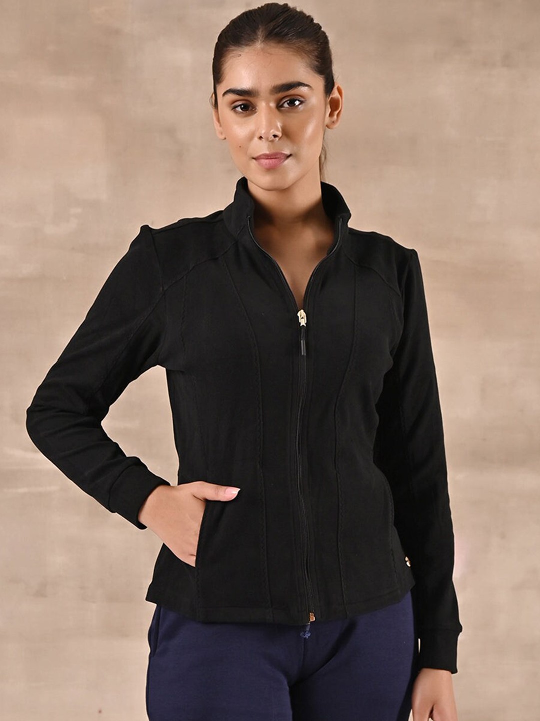 

Lakshita Women Black Solid Outdoor Wool Tailored Jacket