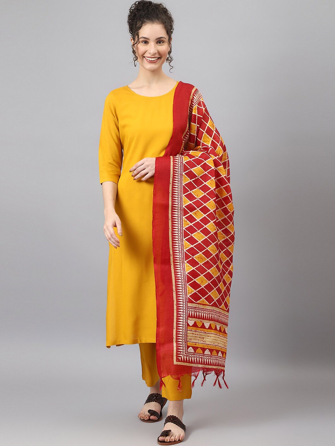 

DEEBACO Women Yellow Kurta with Trousers & Dupatta