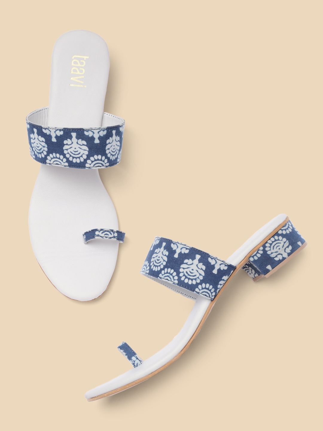 

Taavi Ethnic Motifs Printed One Toe Heels, Grey