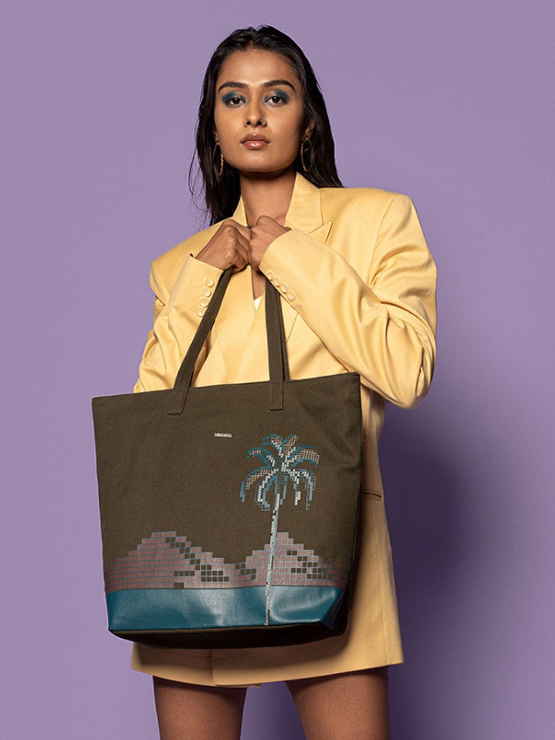 

EcoRight Olive Green Floral Printed Structured Handbag
