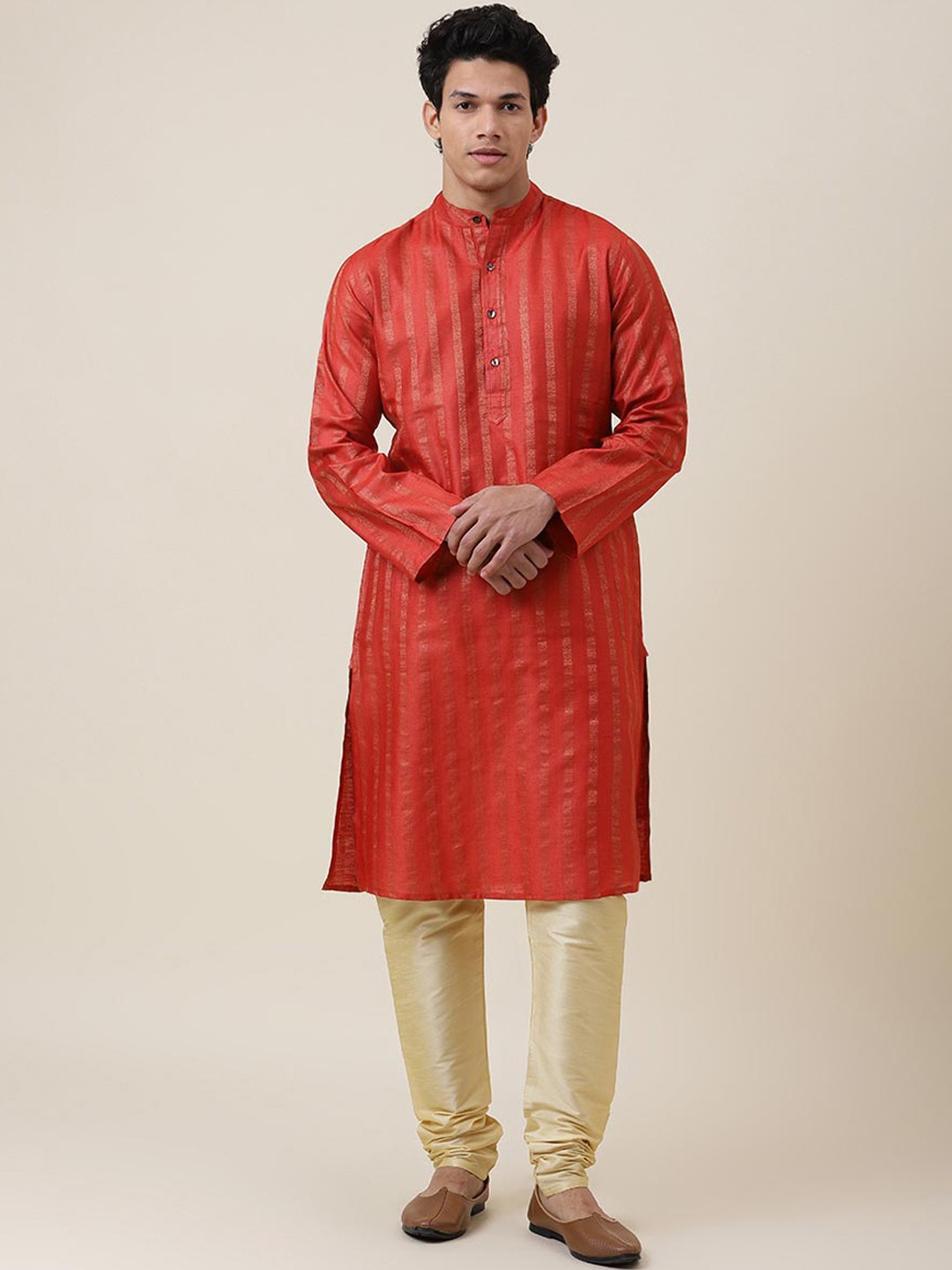 

Fabindia Men Red Cotton Kurta