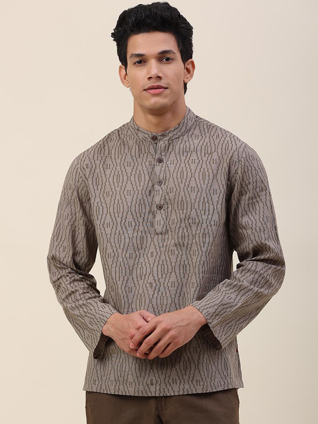 

Fabindia Men Brown Geometric Printed Kurta