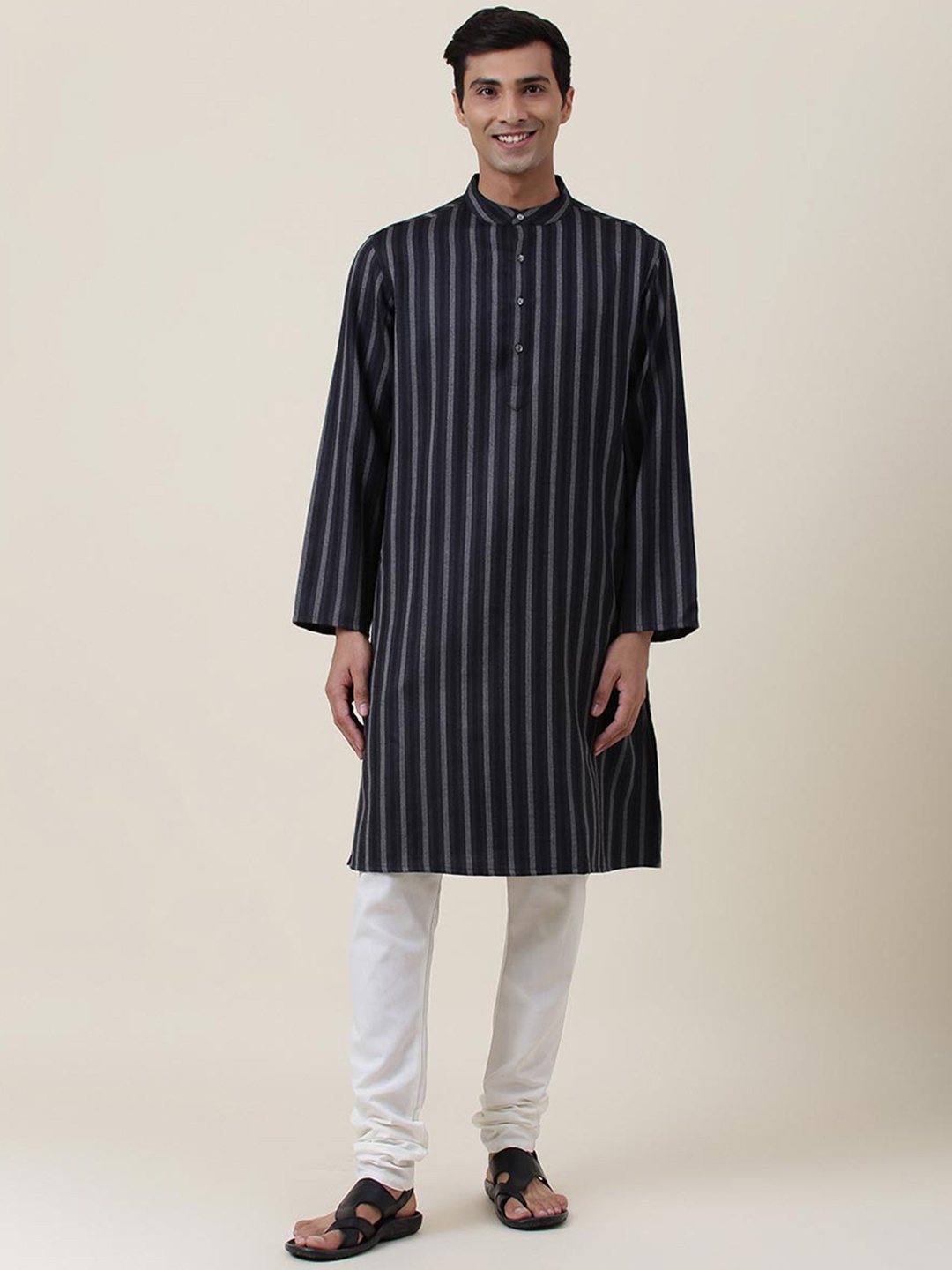 

Fabindia Men Navy Blue & Grey Striped Kurta