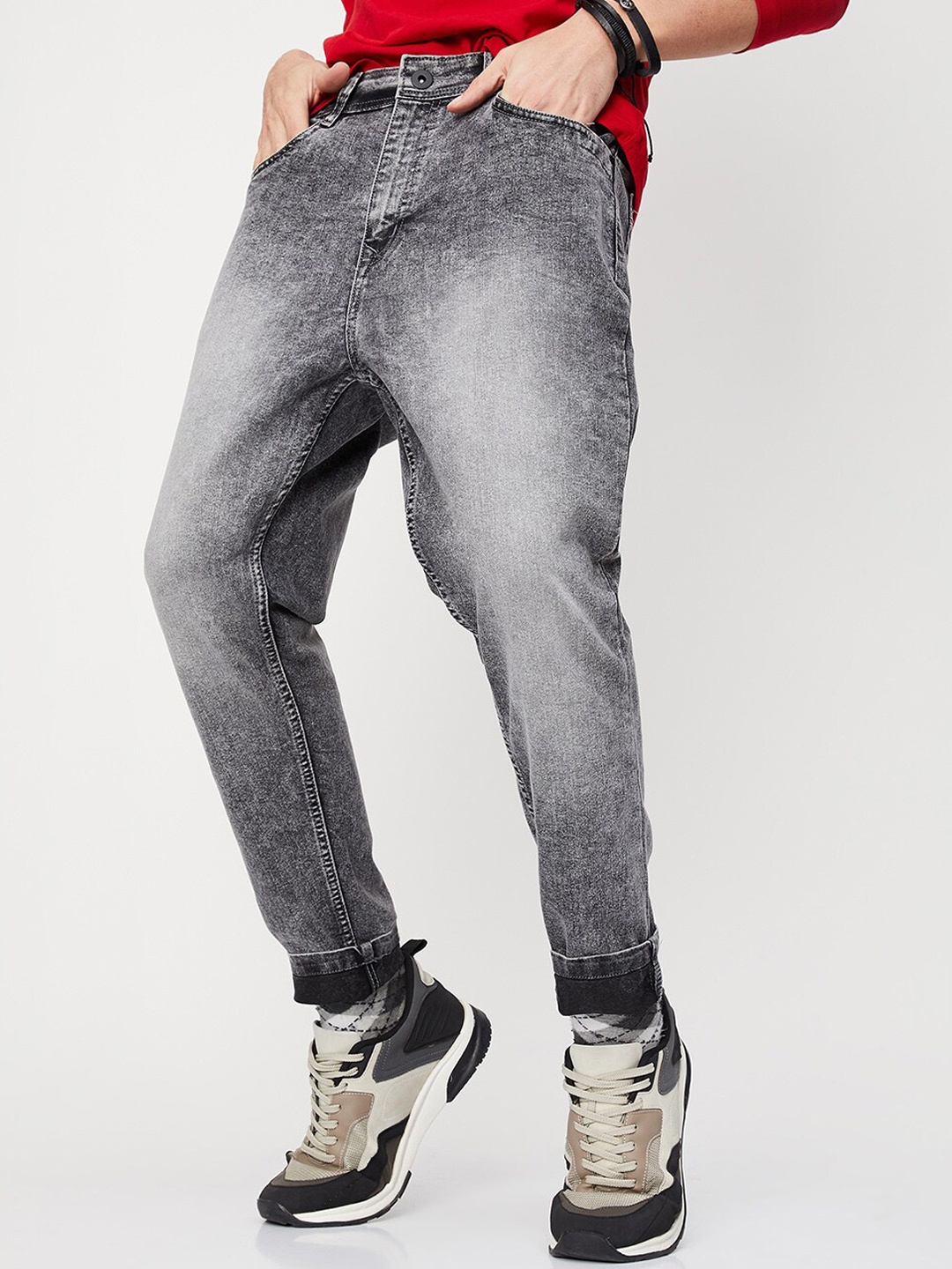 

max Men Regular Fit Heavy Fade Cotton Jeans, Grey