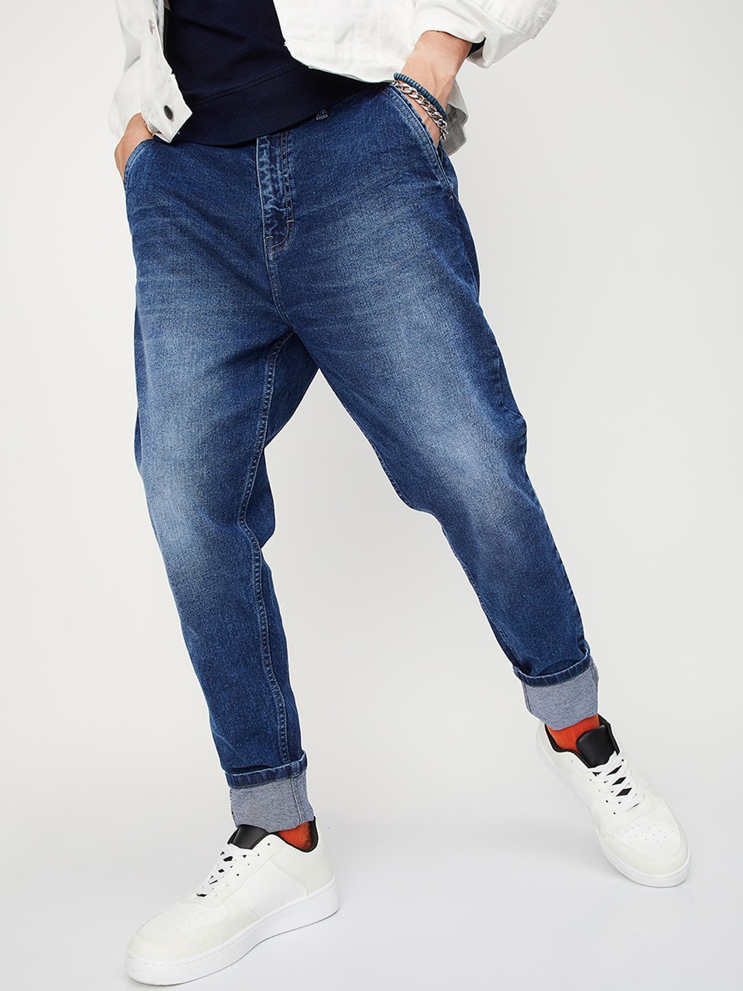 

max Men Regular Fit Light Fade Cotton Jeans, Blue