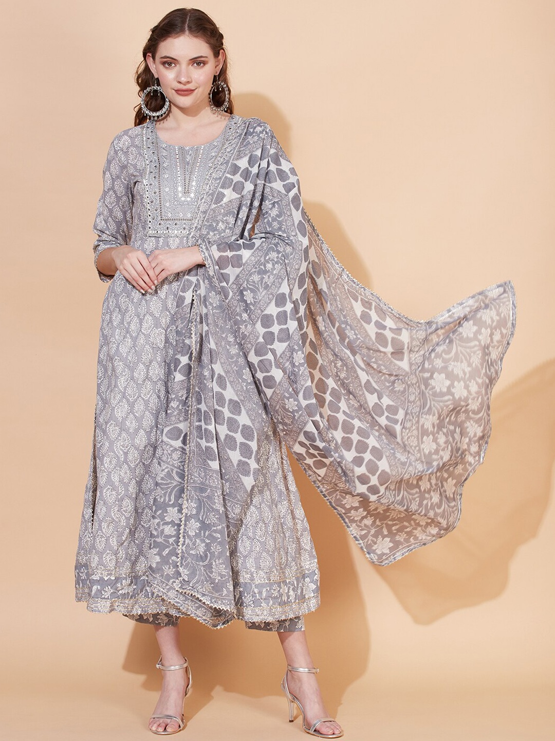 

FASHOR Women Grey Ethnic Motifs Printed Empire Mirror Work Pure Cotton Kurta with Trousers & With Dupatta