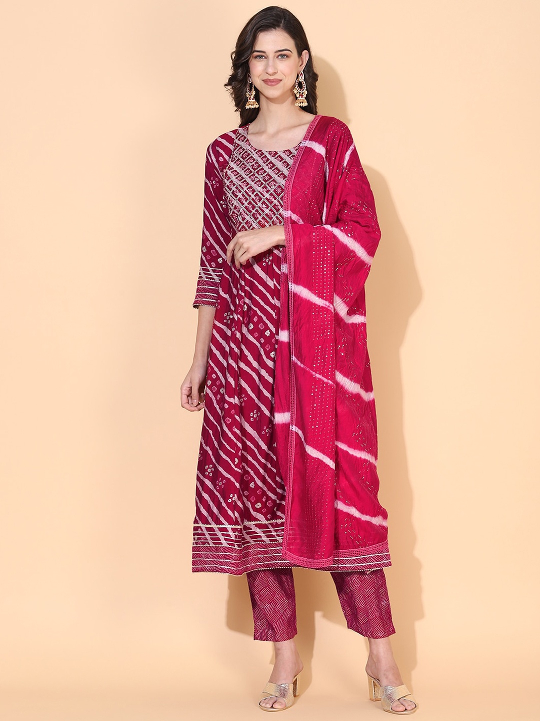 

FASHOR Women Maroon Leheriya Printed Empire Gotta Patti Kurta with Trousers & With Dupatta