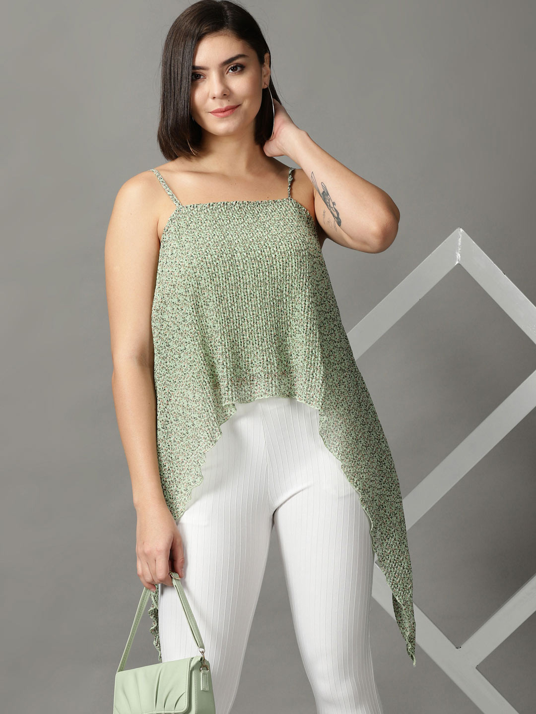 

SHOWOFF Green Floral Printed Sleeveless Shoulder Straps Chiffon Top