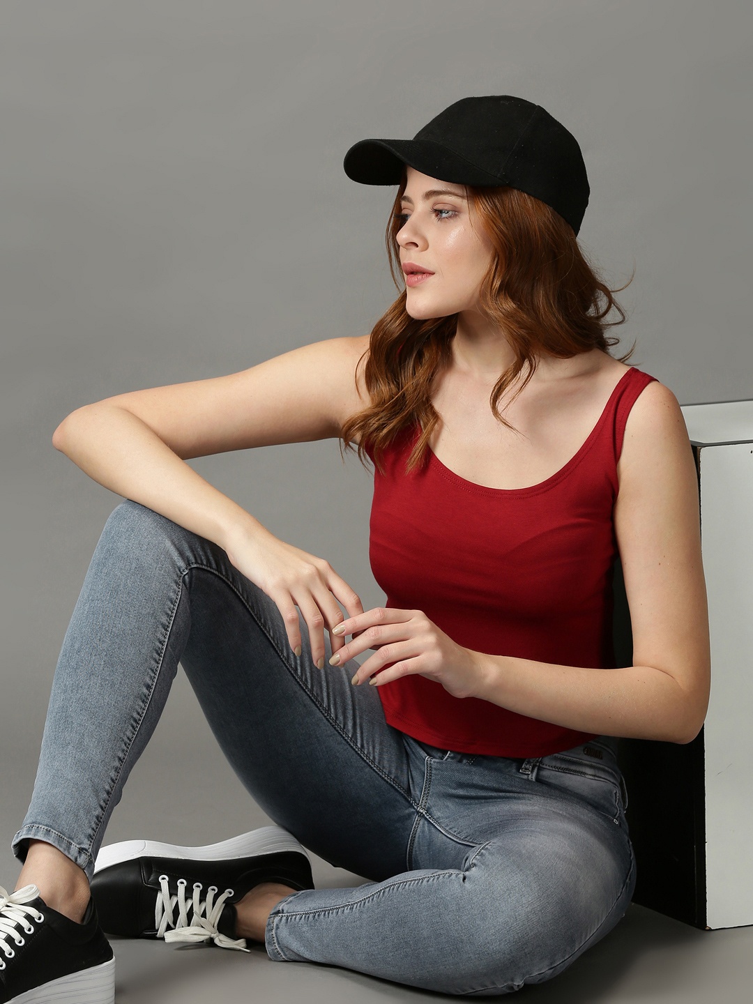 

SHOWOFF Maroon Sleeveless Crop Top