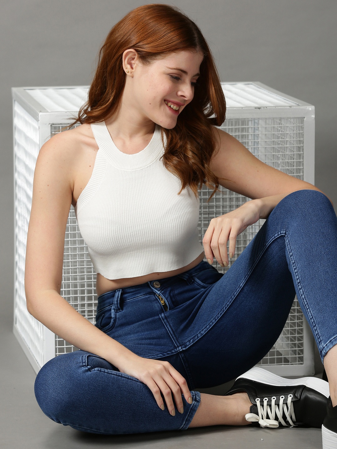 

SHOWOFF White Round Neck Fitted Crop Top