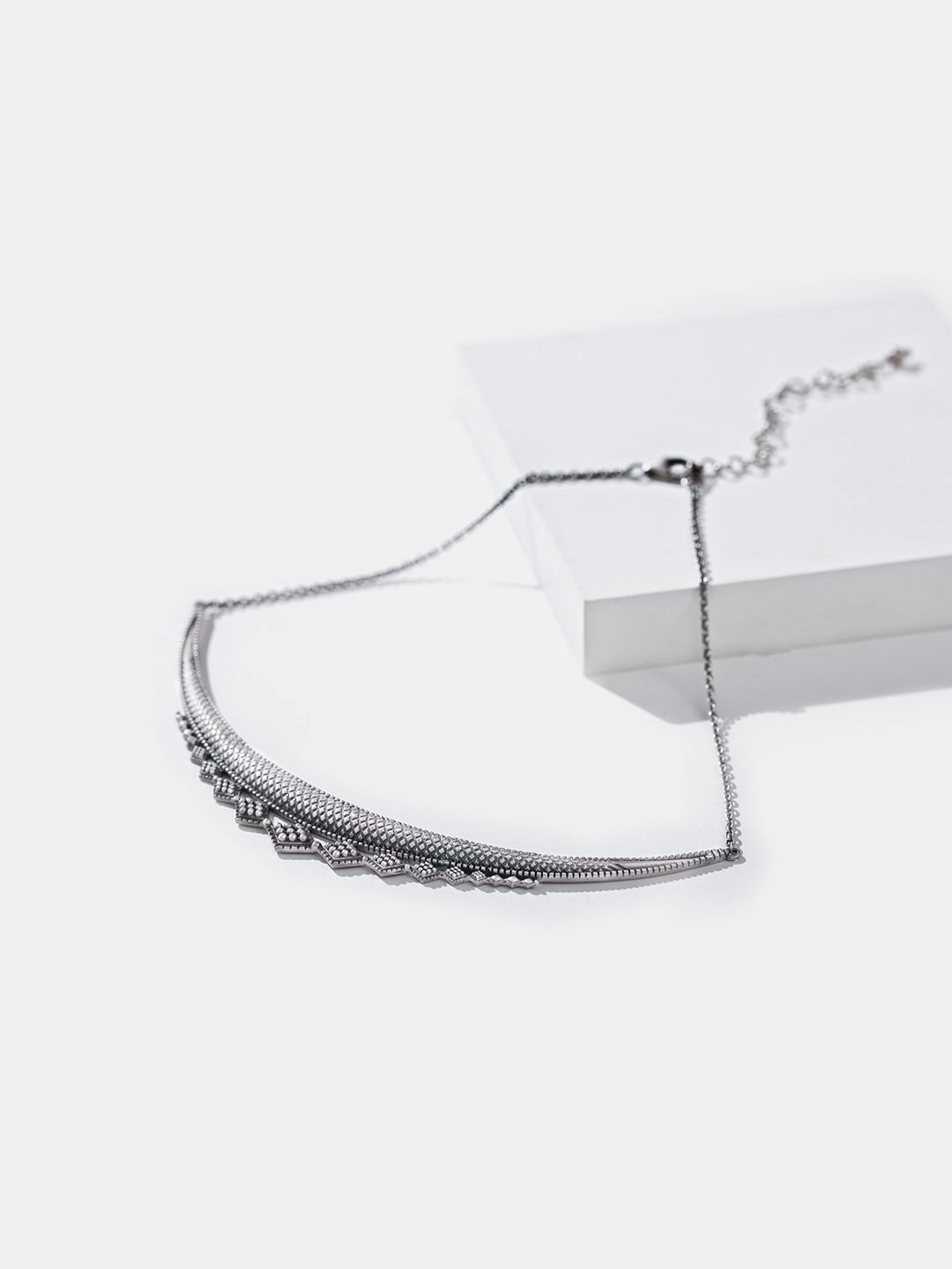 

SHAYA Sterling Silver Oxidised Necklace