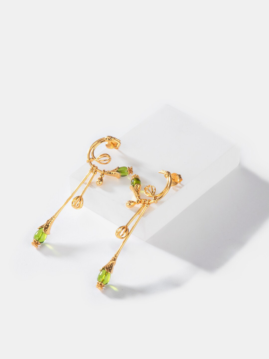 

SHAYA Gold Plated Contemporary Drop Earrings