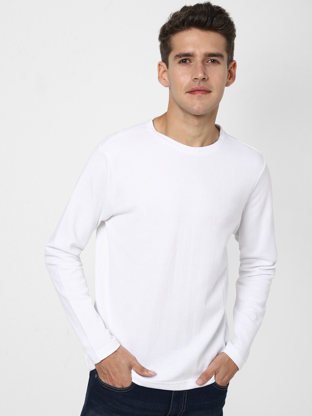 

VASTRADO Men White Cotton T-shirt