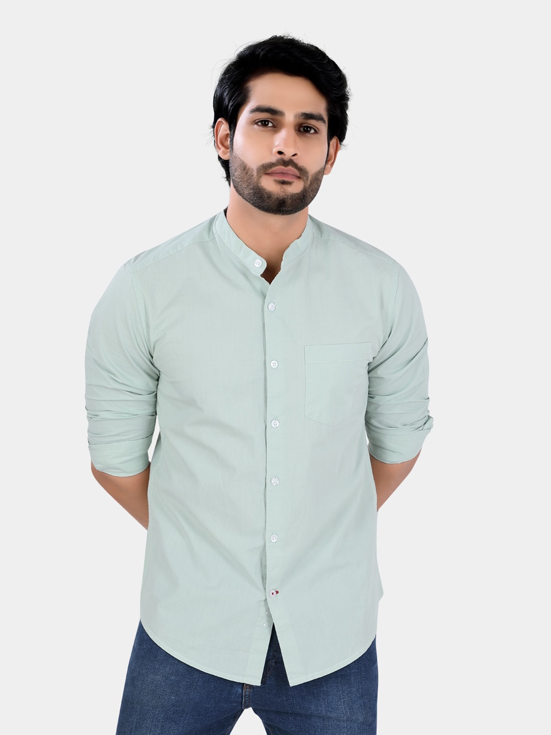

VASTRADO Men Green Cotton Casual Shirt