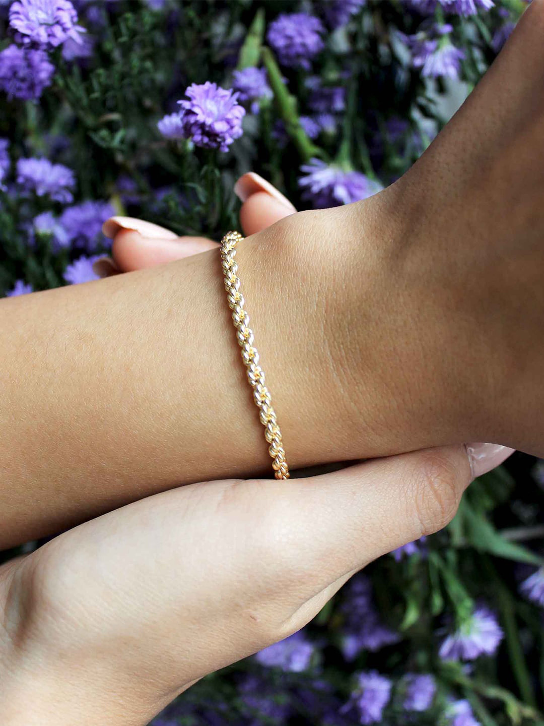 

Tipsyfly Women Gold-Toned Brass Handcrafted Gold-Plated Link Bracelet