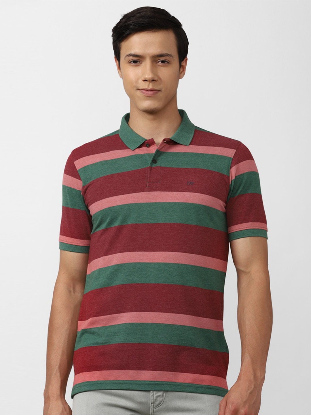 

Peter England Casuals Men Maroon & Green Printed Polo Collar Cotton T-shirt