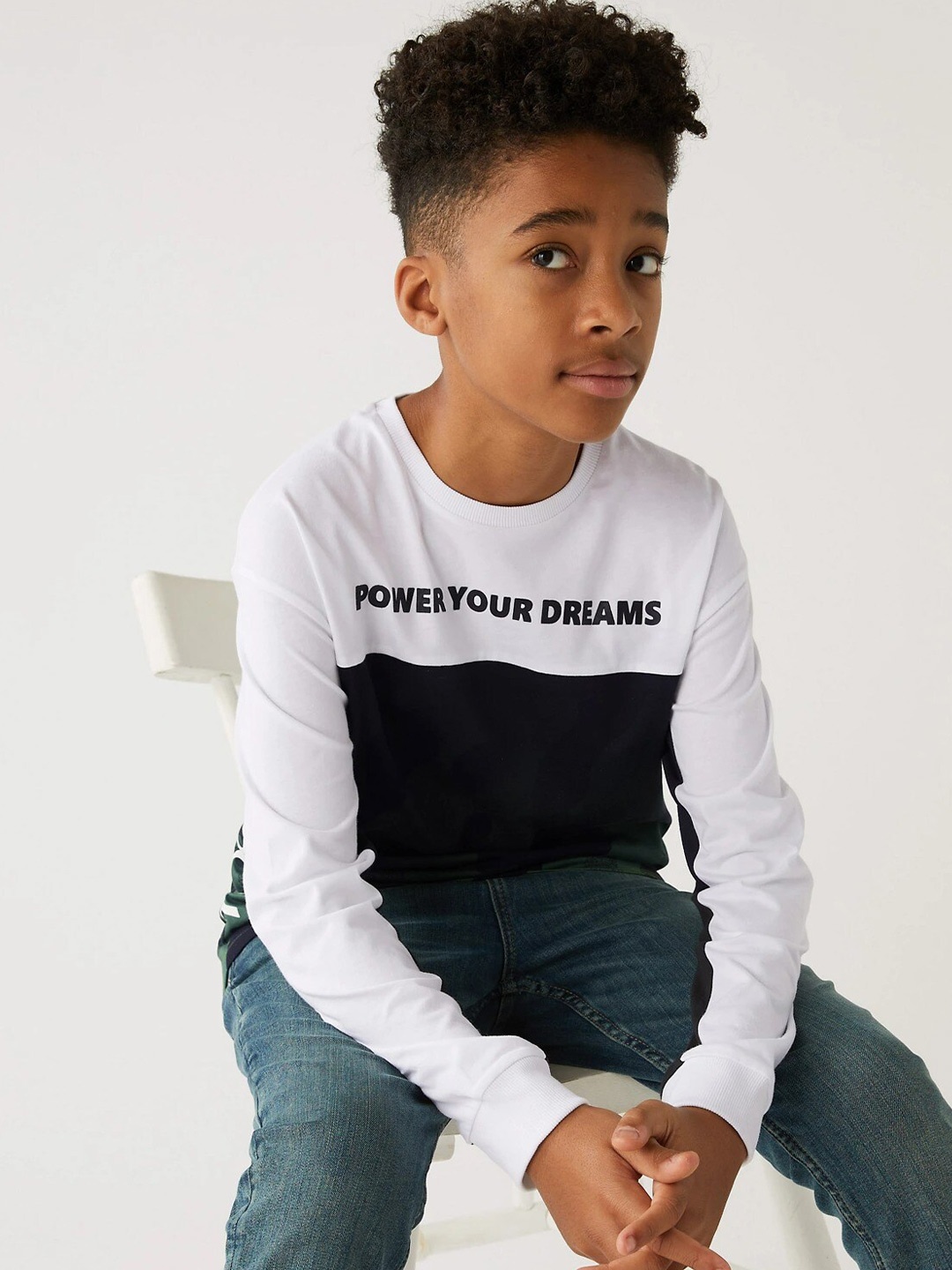 

Marks & Spencer Boys White & Navy Blue Printed Pure Cotton T-shirt