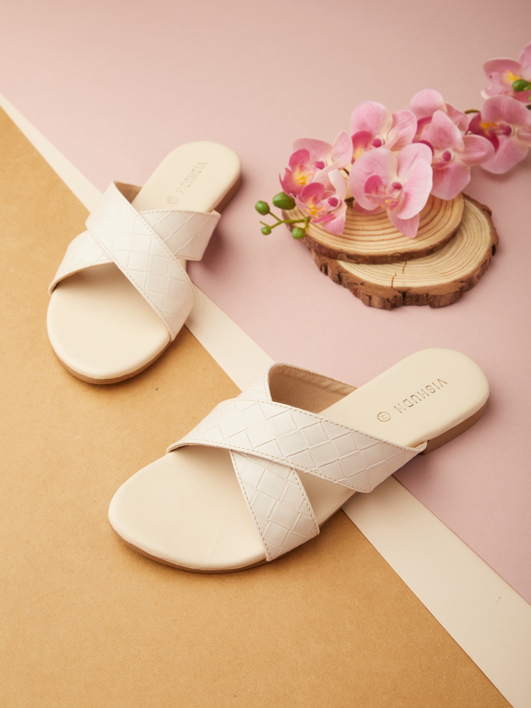 

Vishudh Women Cream-Coloured Open Toe Flats